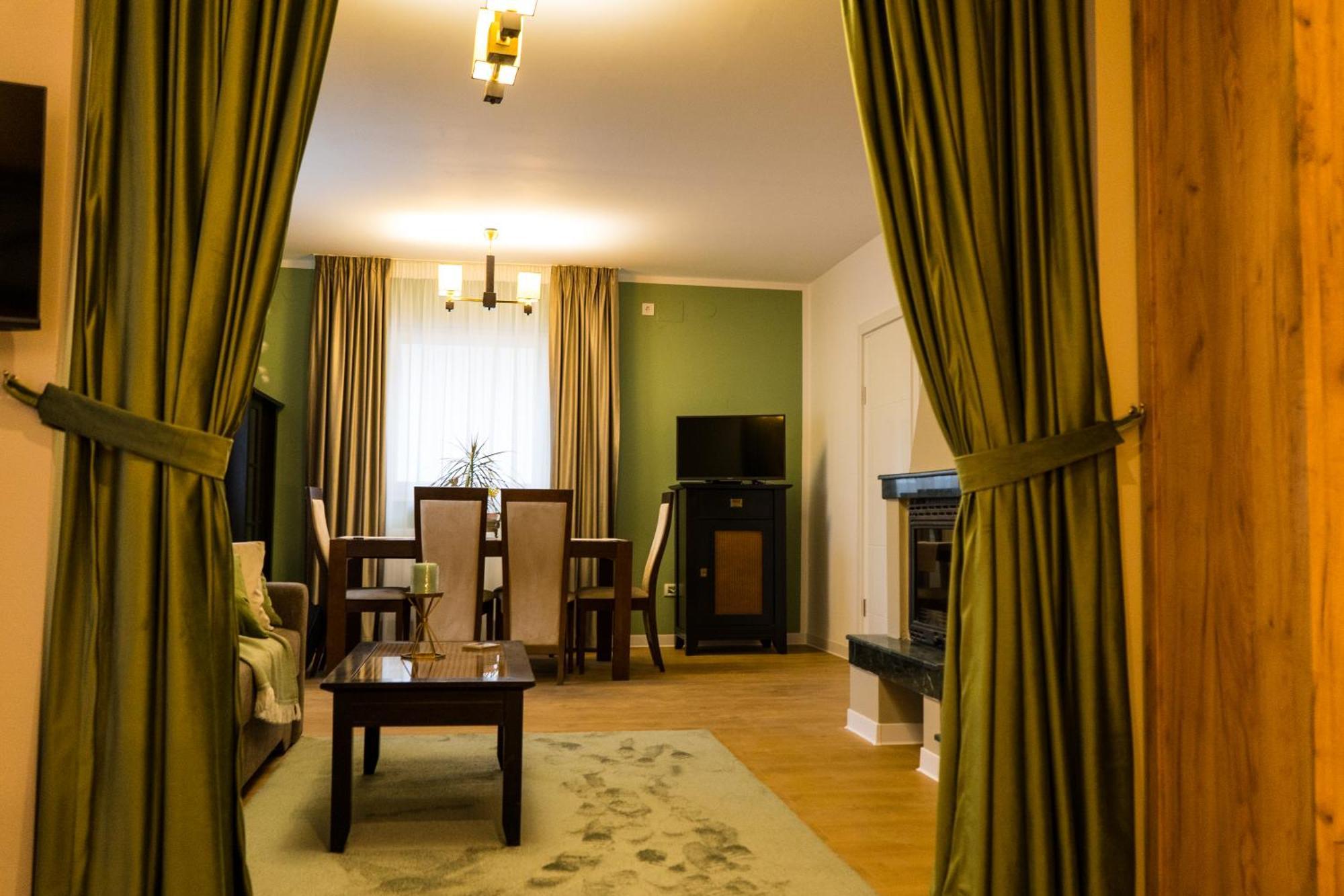 Aristocratic Home Brašov Exteriér fotografie